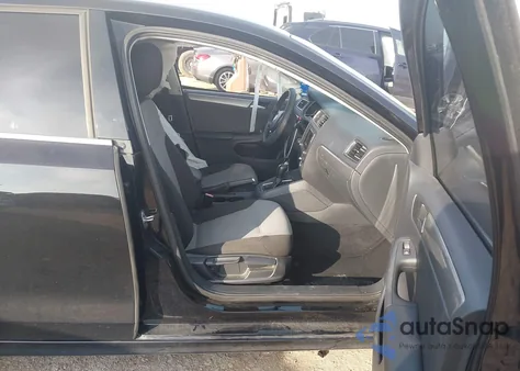 2017 Volkswagen Jetta 1.4T S from USA, damaged, VIN 3VW2B7AJ0HM332111